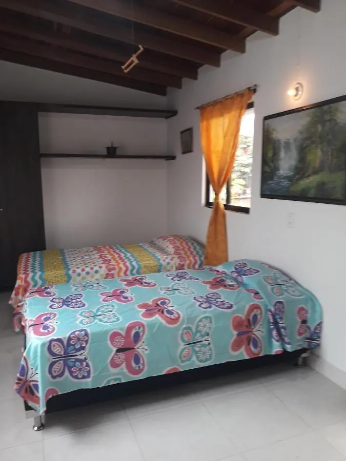 La Comunita-Cinema Hostel Medellin